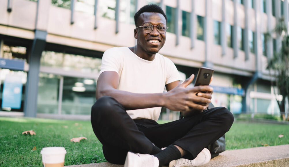 |11 Tipps für eine Push Benachrichtigung Strategie|11 strategies de notifications push pour fideliser vos clients